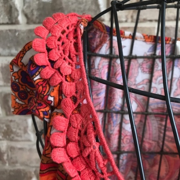 Lush Boho Top Peasant Crochet Neckline Retro - Picture 5 of 8